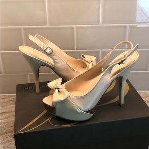 Gorgeous Enzo Angilioni Tan/beige/cream heels